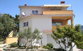 Apartments Palit