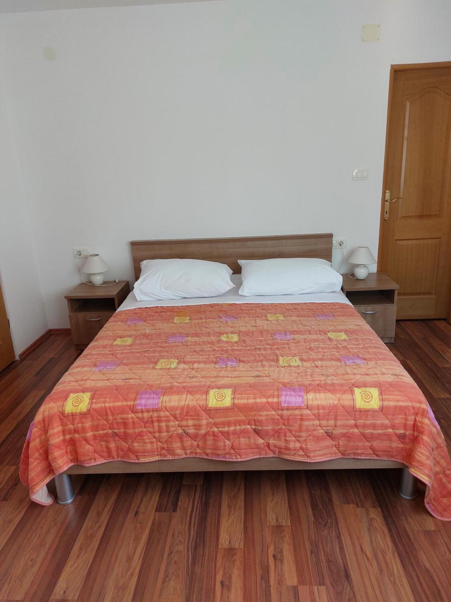 Apartments Palit Rab Town Exterior foto